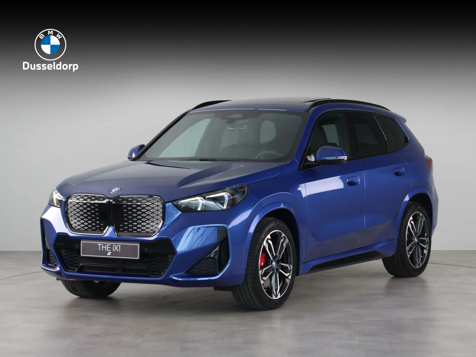 BMW iX1 (2026) — foto 1