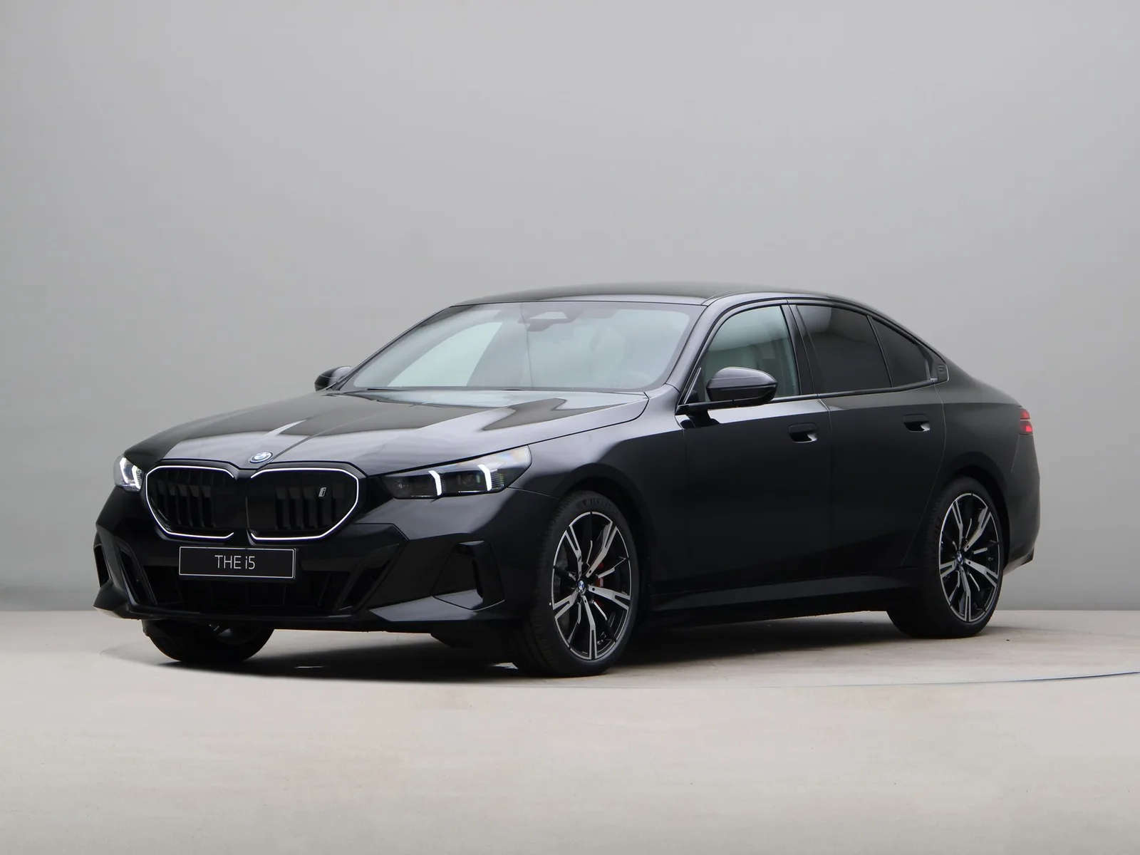 BMW i5 (2026) — foto 1