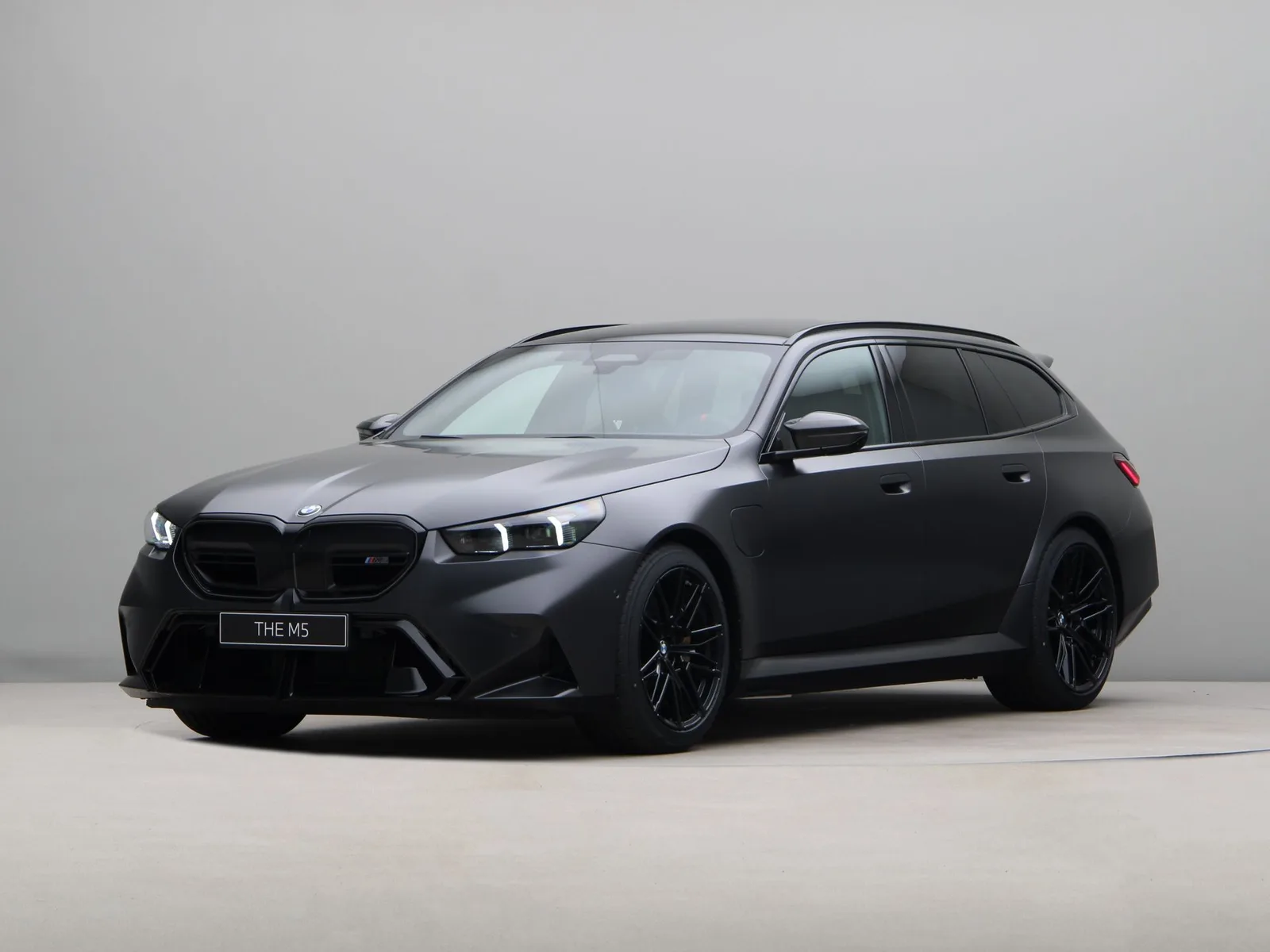 BMW M5 (2026) — foto 1