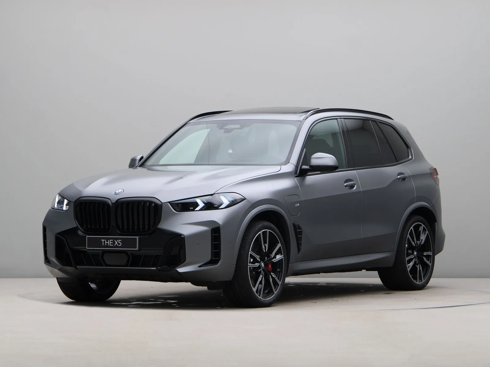 BMW X5 (2026) — foto 1