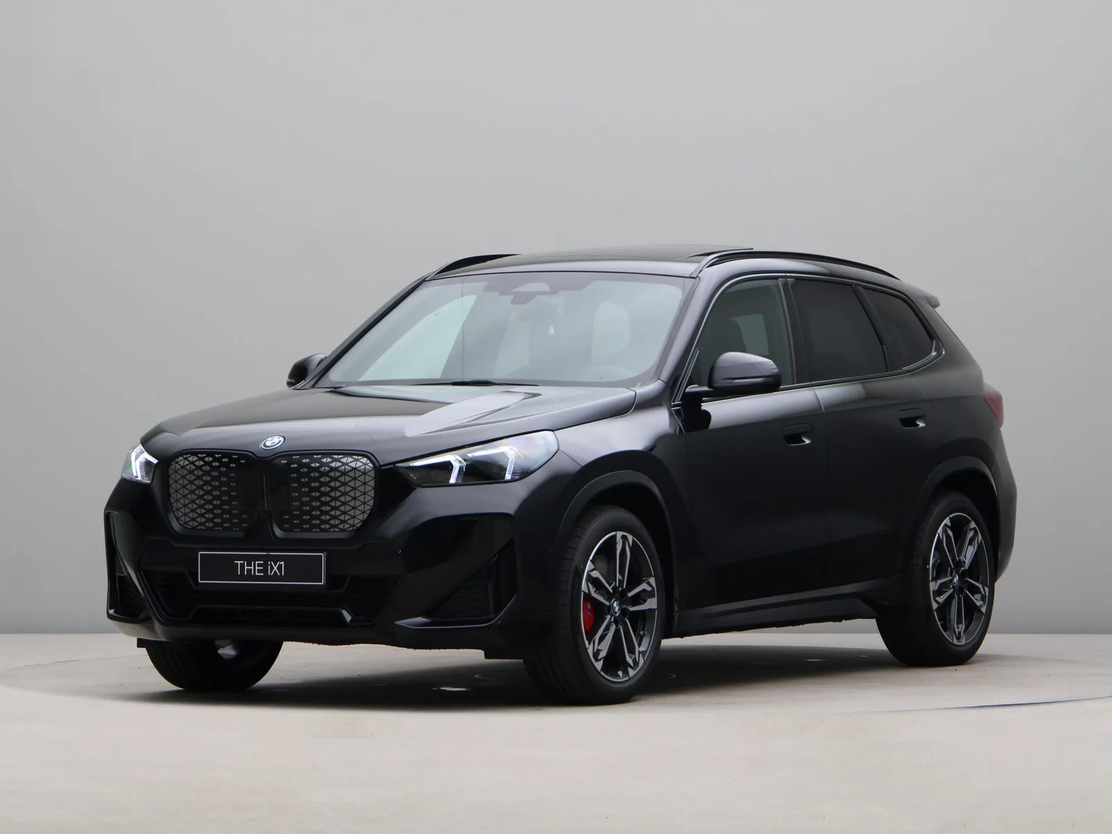 BMW iX1 (2026) — foto 1