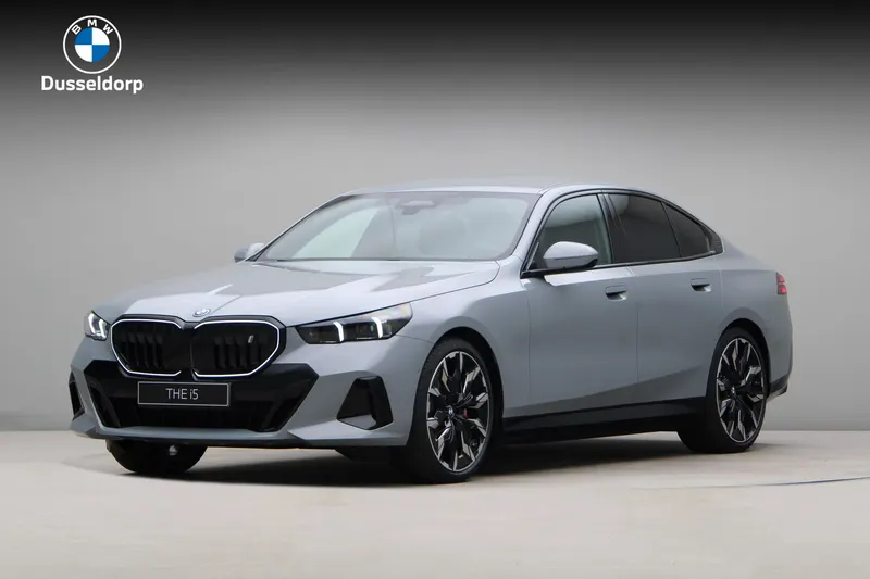 BMW i5 (2026)