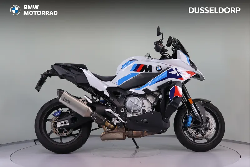 BMW M 1000 XR (2025)
