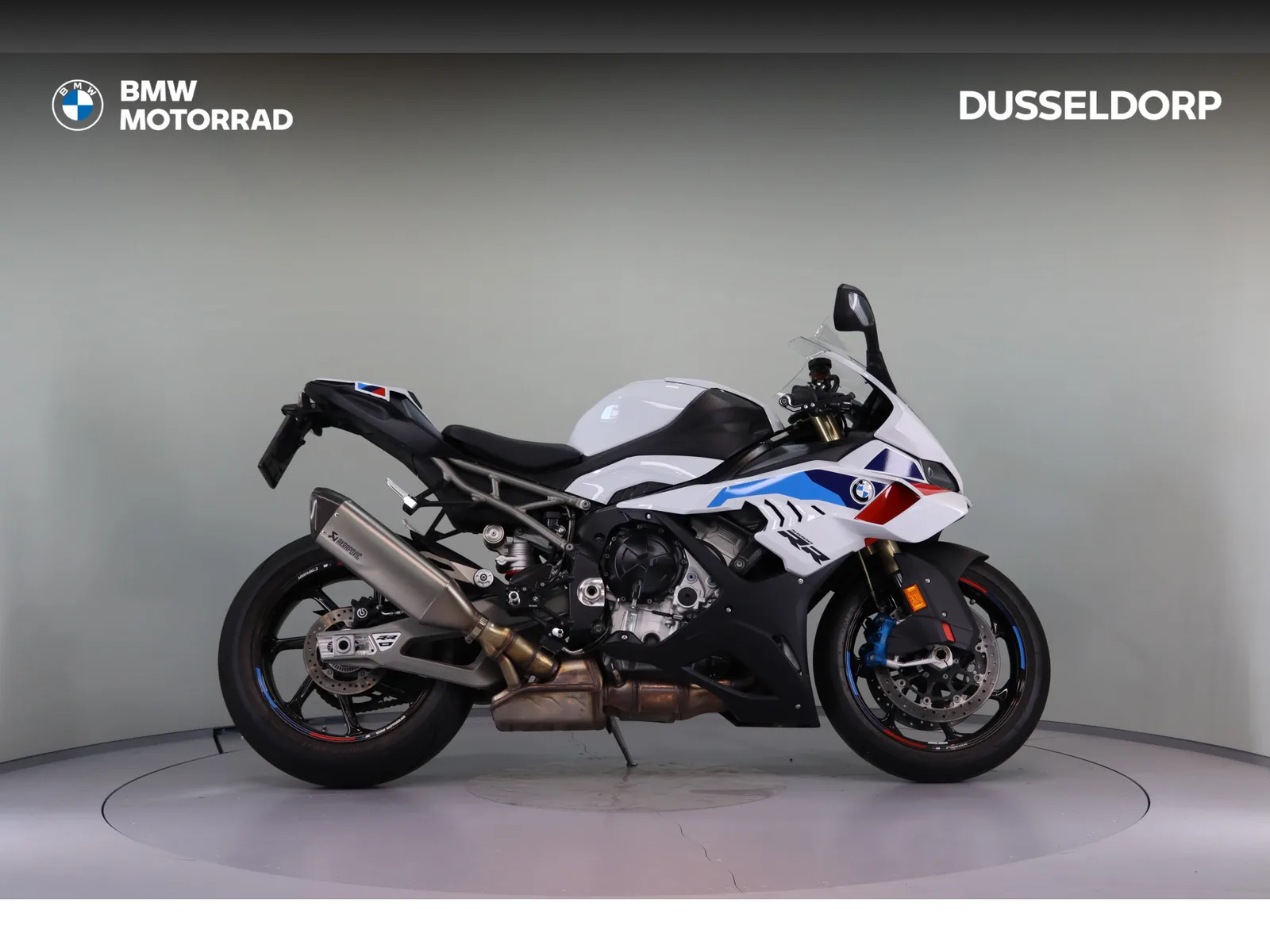 BMW S 1000 RR (2025) — foto 1