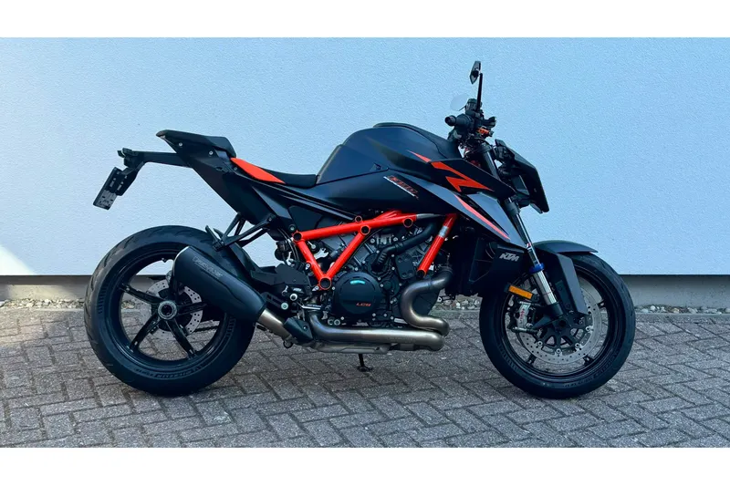 KTM Super Duke 1390 (2025)
