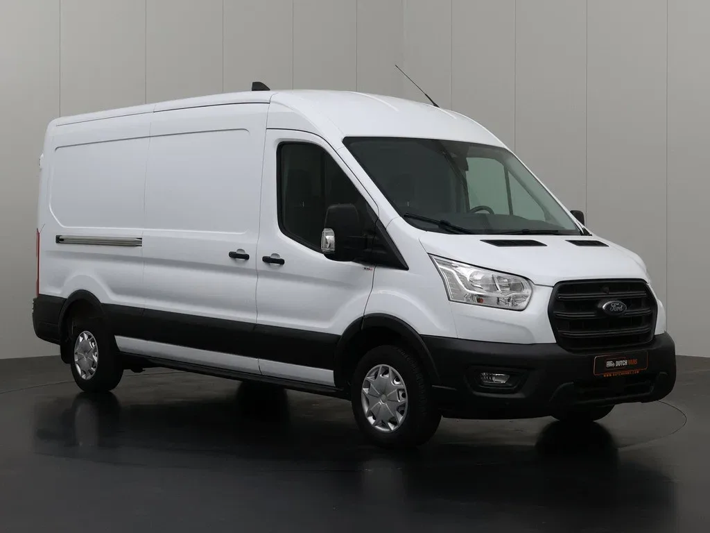 Ford Transit (2023) — foto 1