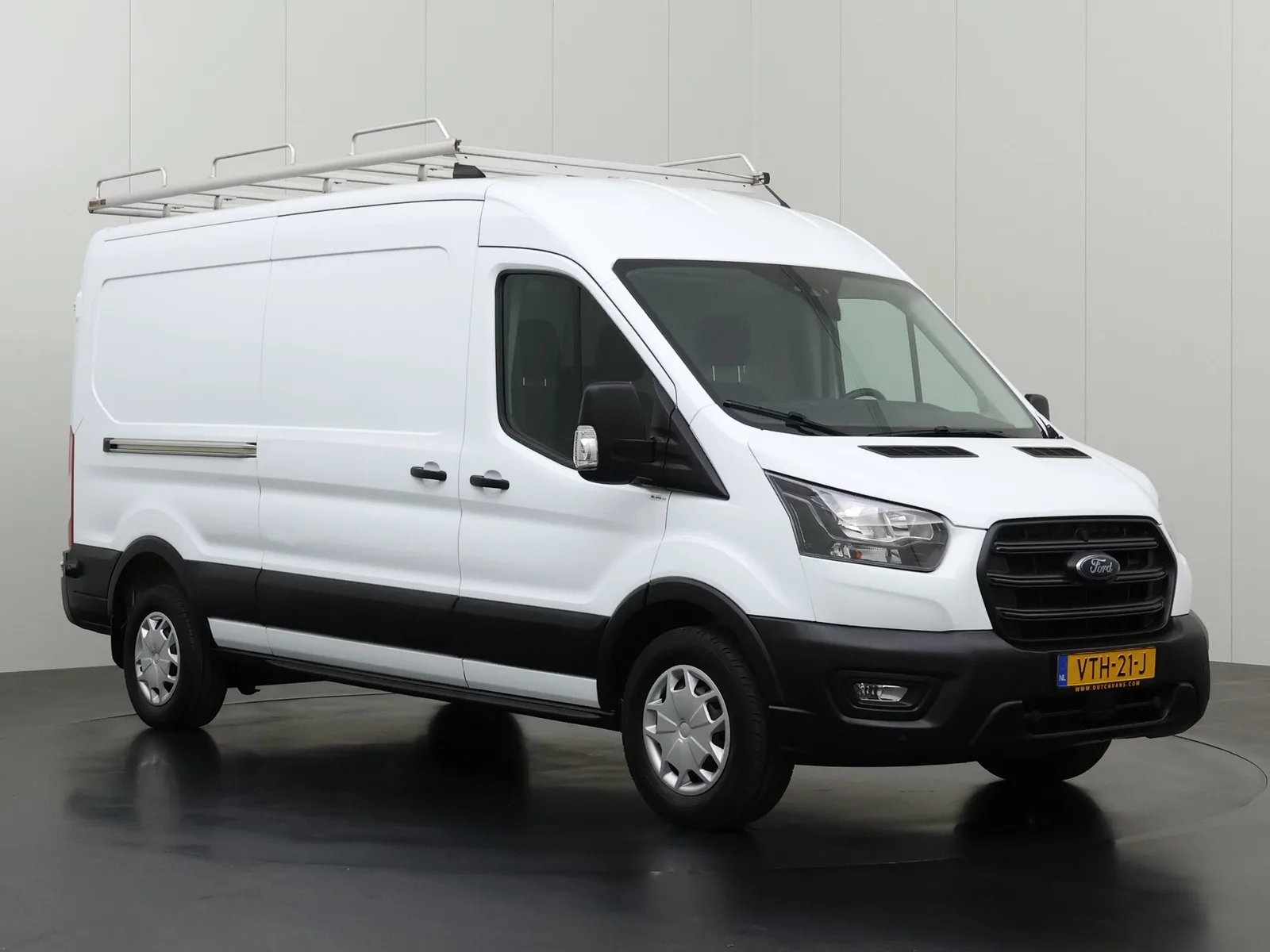 Ford Transit (2023) — foto 1