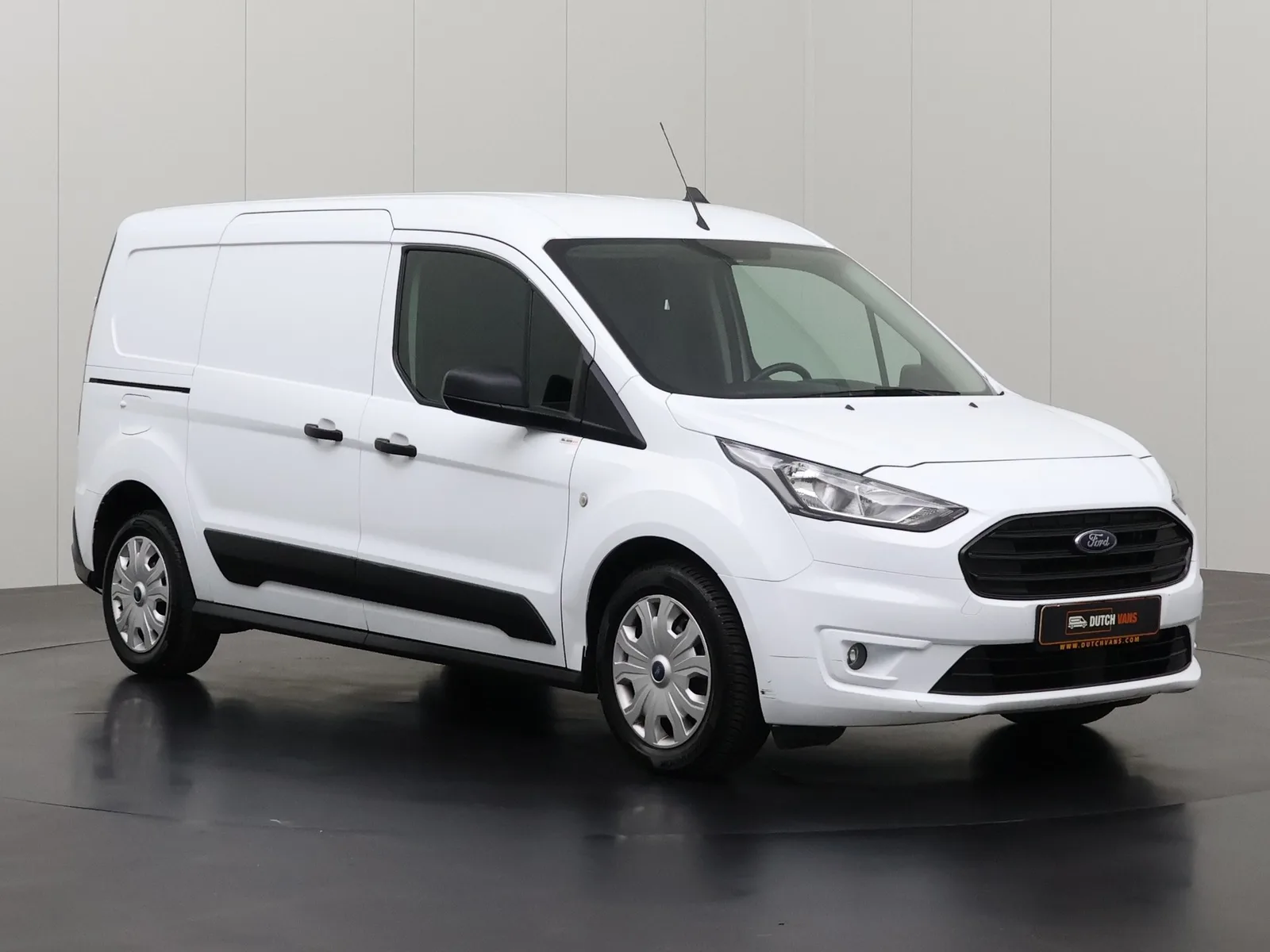 Ford Transit Connect (2024) — foto 1