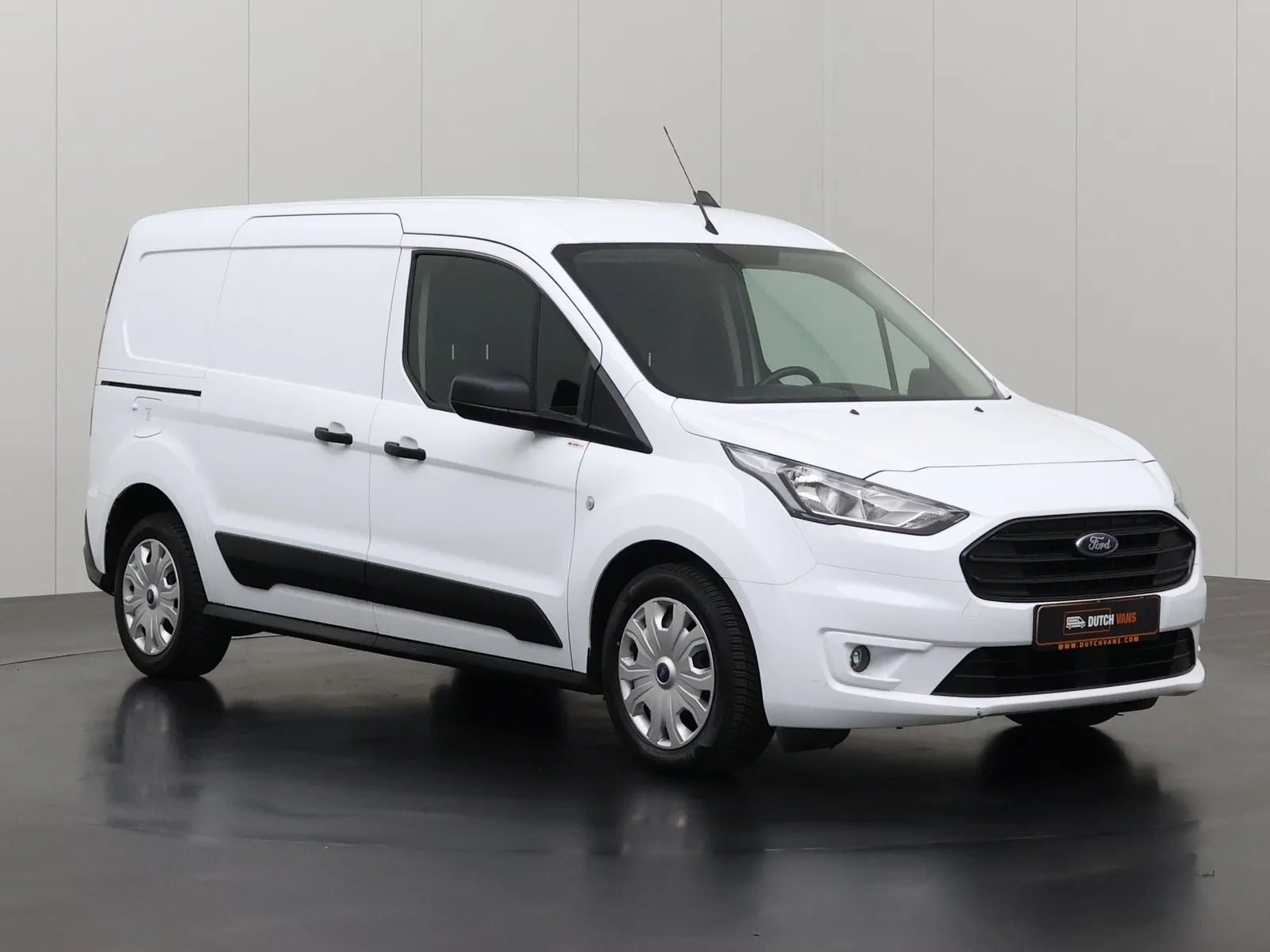 Ford Transit Connect (2024) — foto 1