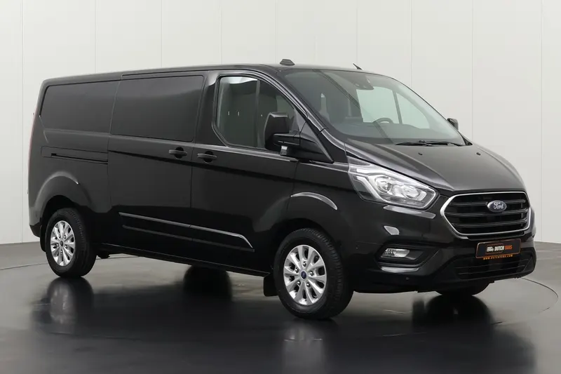 Ford Transit Custom (2023)
