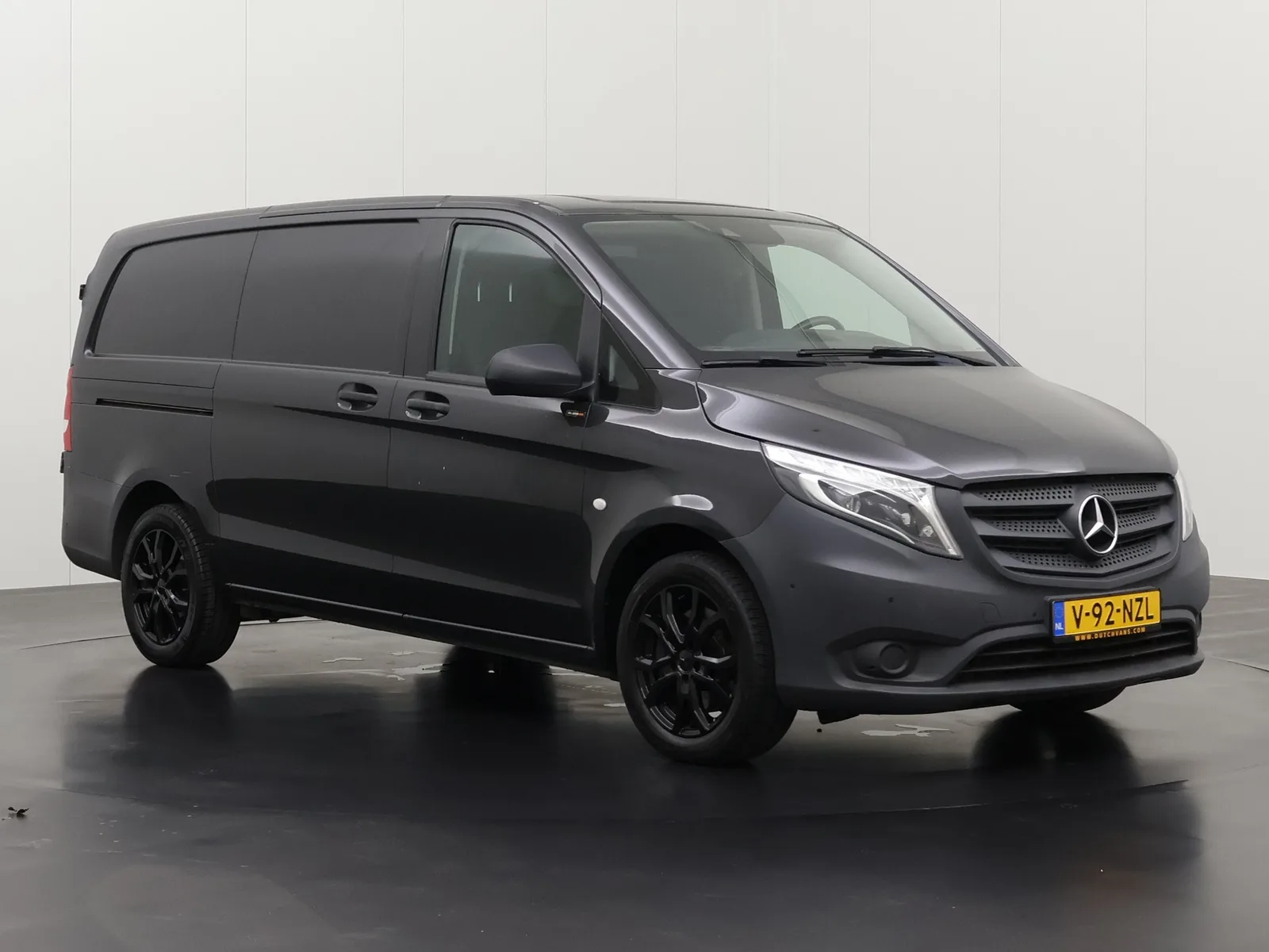 Mercedes-Benz Vito (2021) — foto 1
