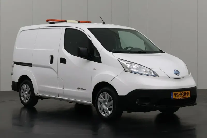 Nissan e-NV200 Van (2015)