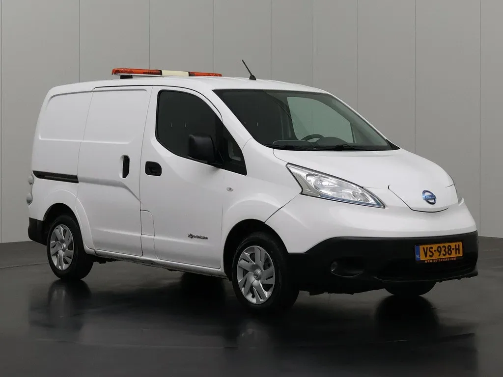 Nissan e-NV200 Van (2015) — foto 1
