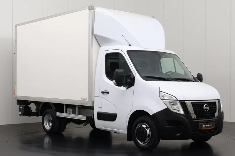 Nissan Interstar (2024)