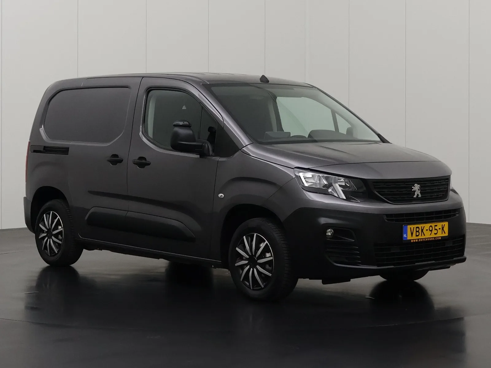 Peugeot Partner (2019) — foto 1