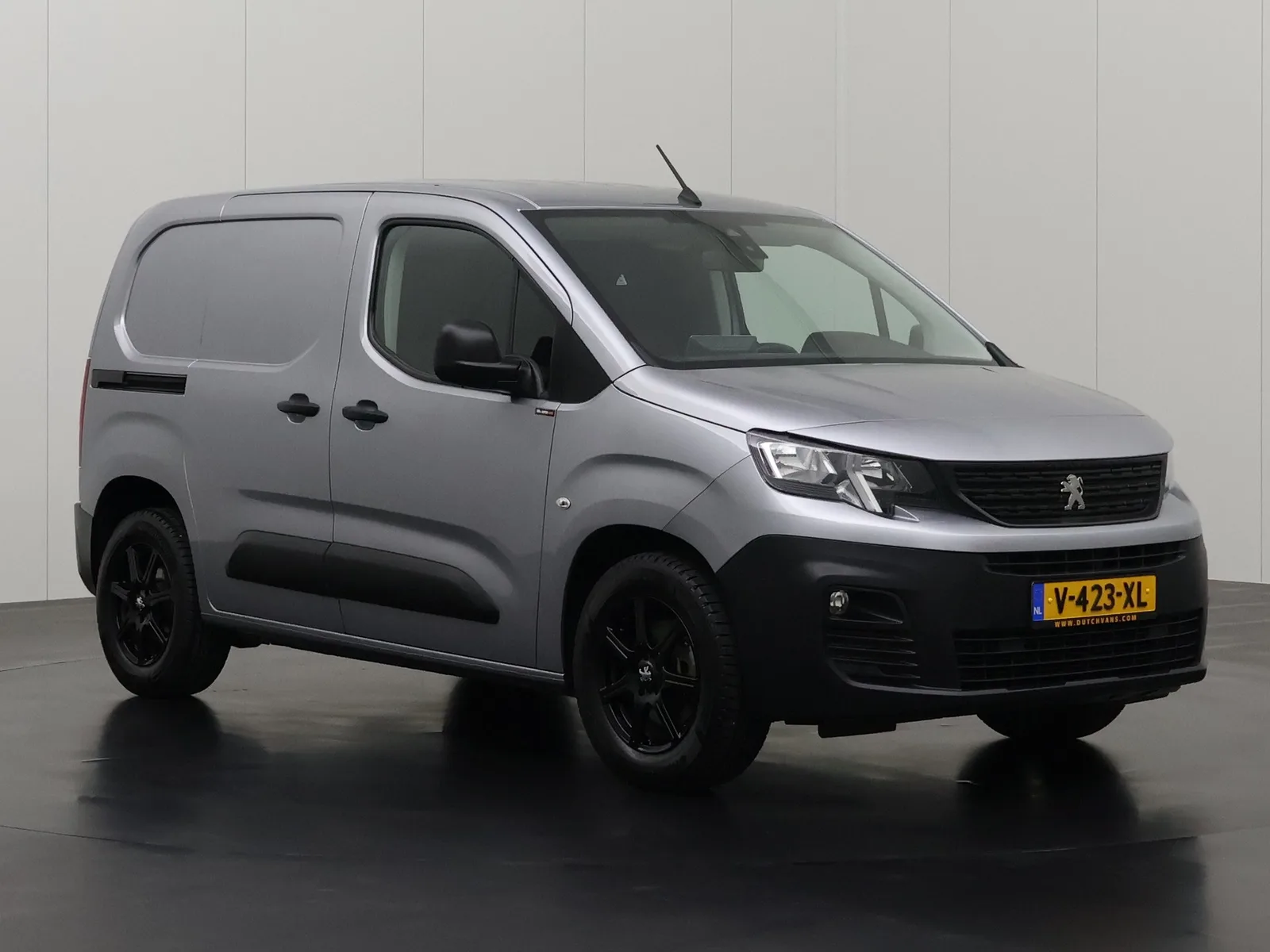Peugeot Partner (2019) — foto 1