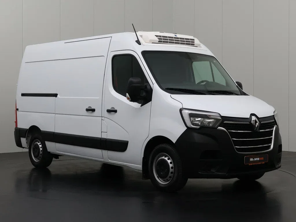 Renault Master (2024) — foto 1