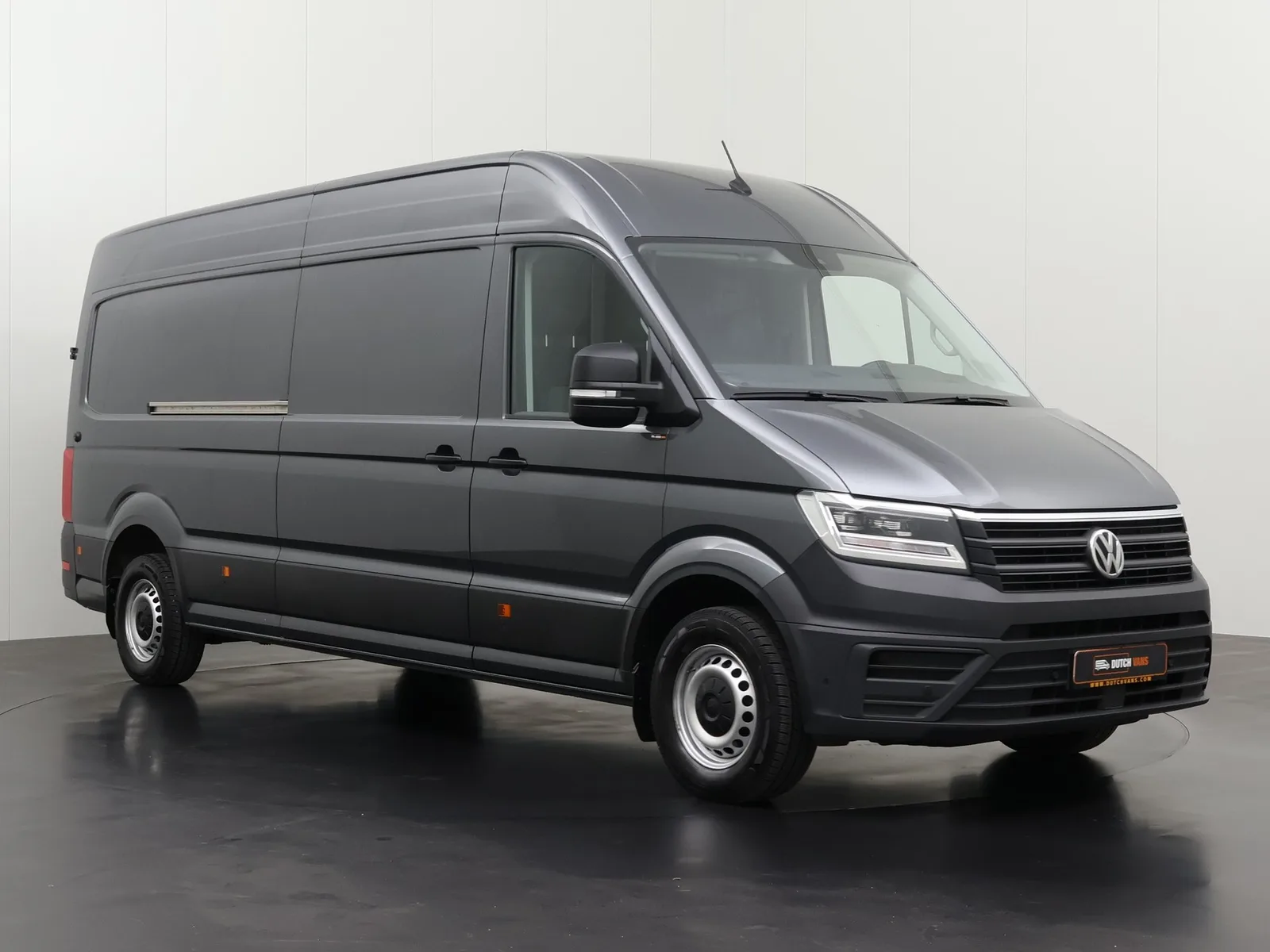 Volkswagen Crafter (2023) — foto 1