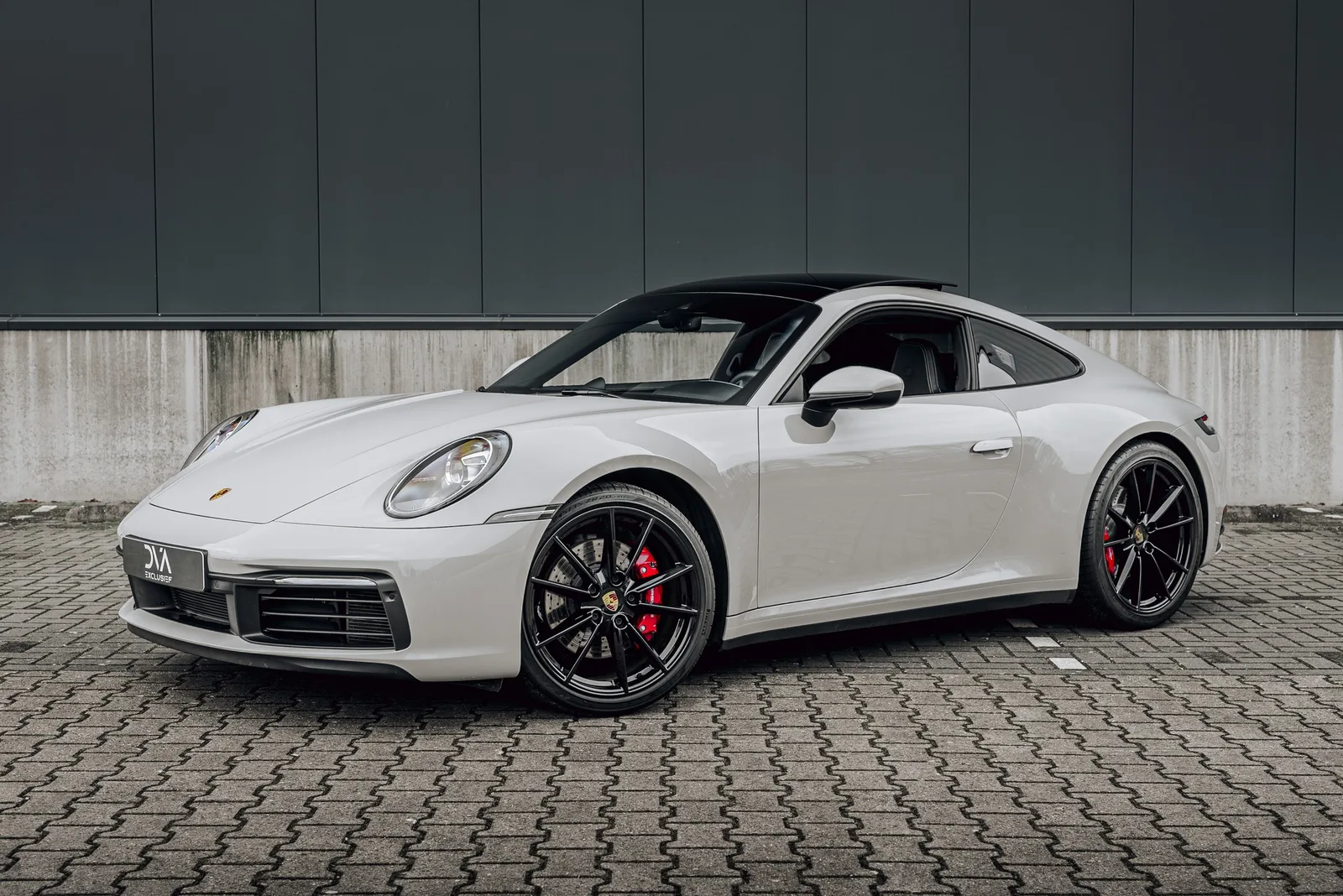 Porsche 992 (2020) — foto 1