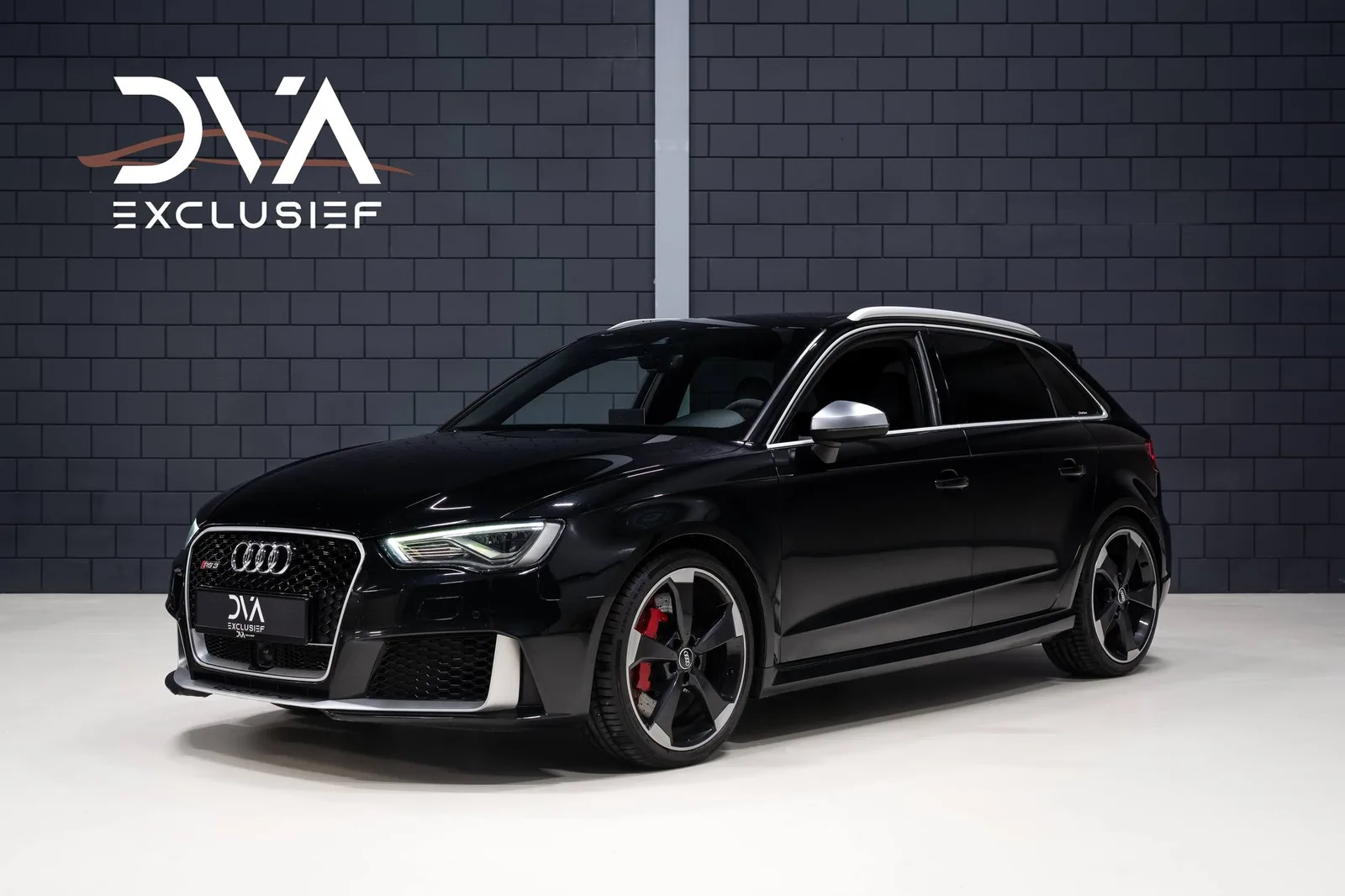 Audi RS3 (2016) — foto 1