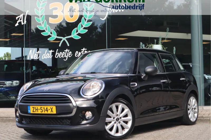 MINI One (2018)