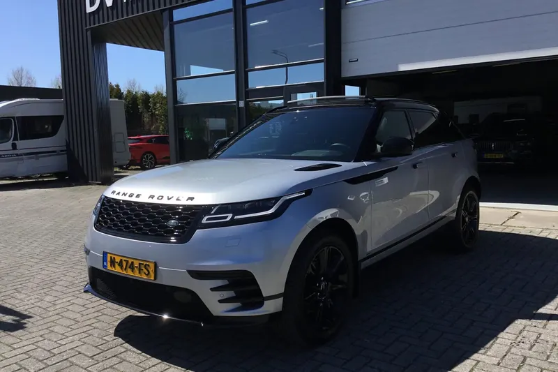 Land Rover Range Rover Velar (2021)