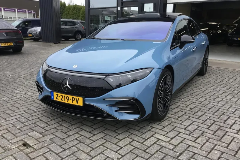 Mercedes-Benz EQS (2024)