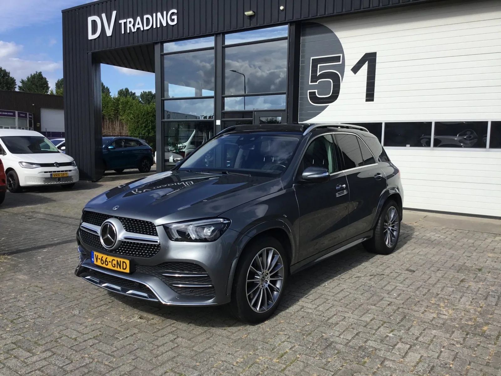 Mercedes-Benz GLE (2023) — foto 1