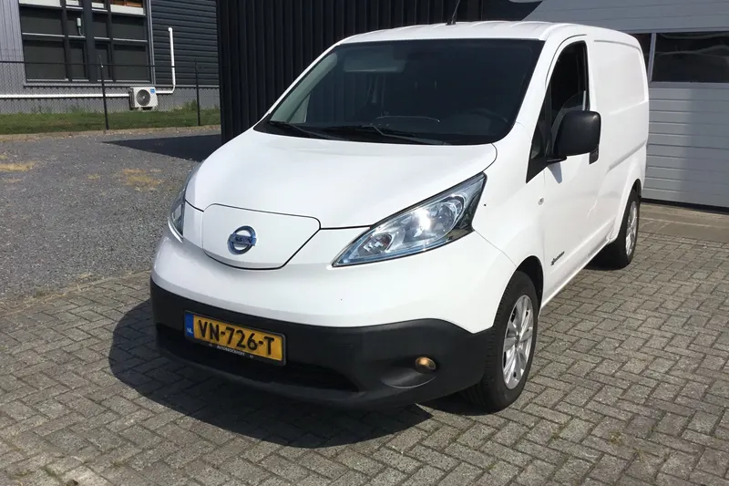 Nissan E-NV200 (2015)
