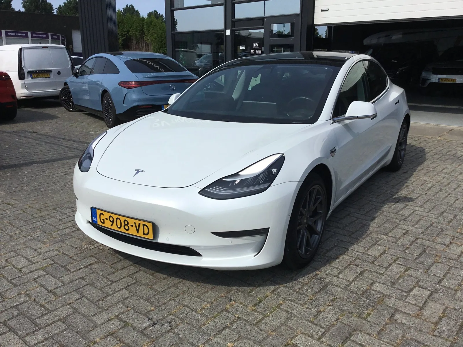Tesla Model 3 (2019) — foto 1