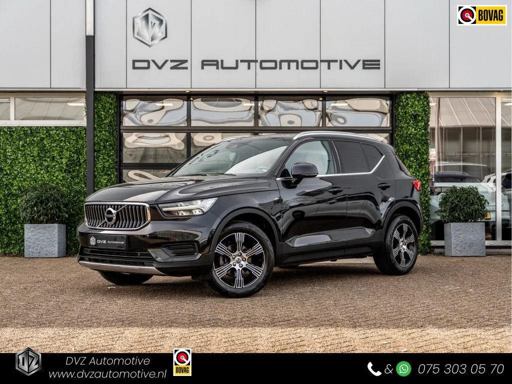 Volvo XC40 (2022) — foto 1