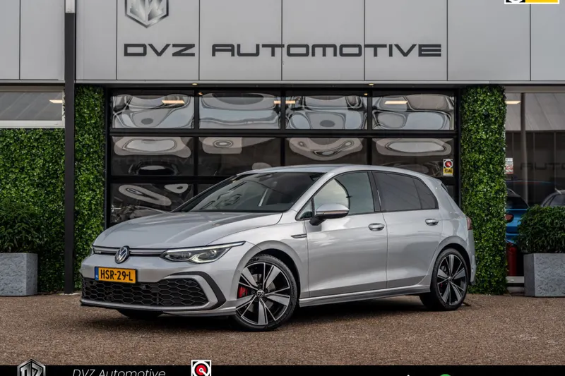 Volkswagen Golf (2022)
