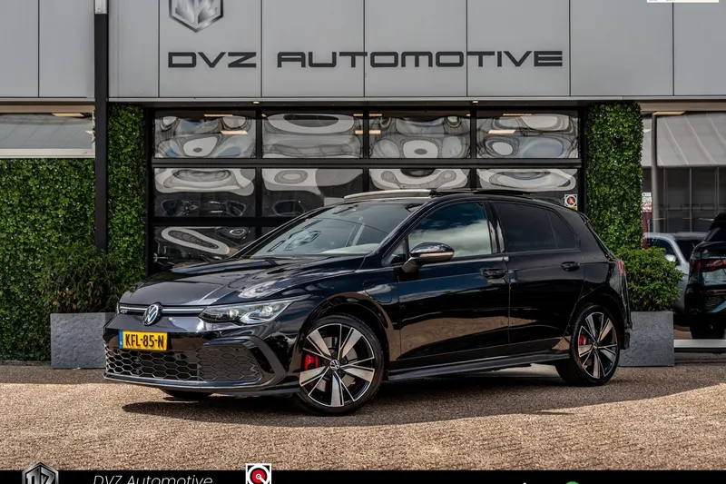 Volkswagen Golf (2022)