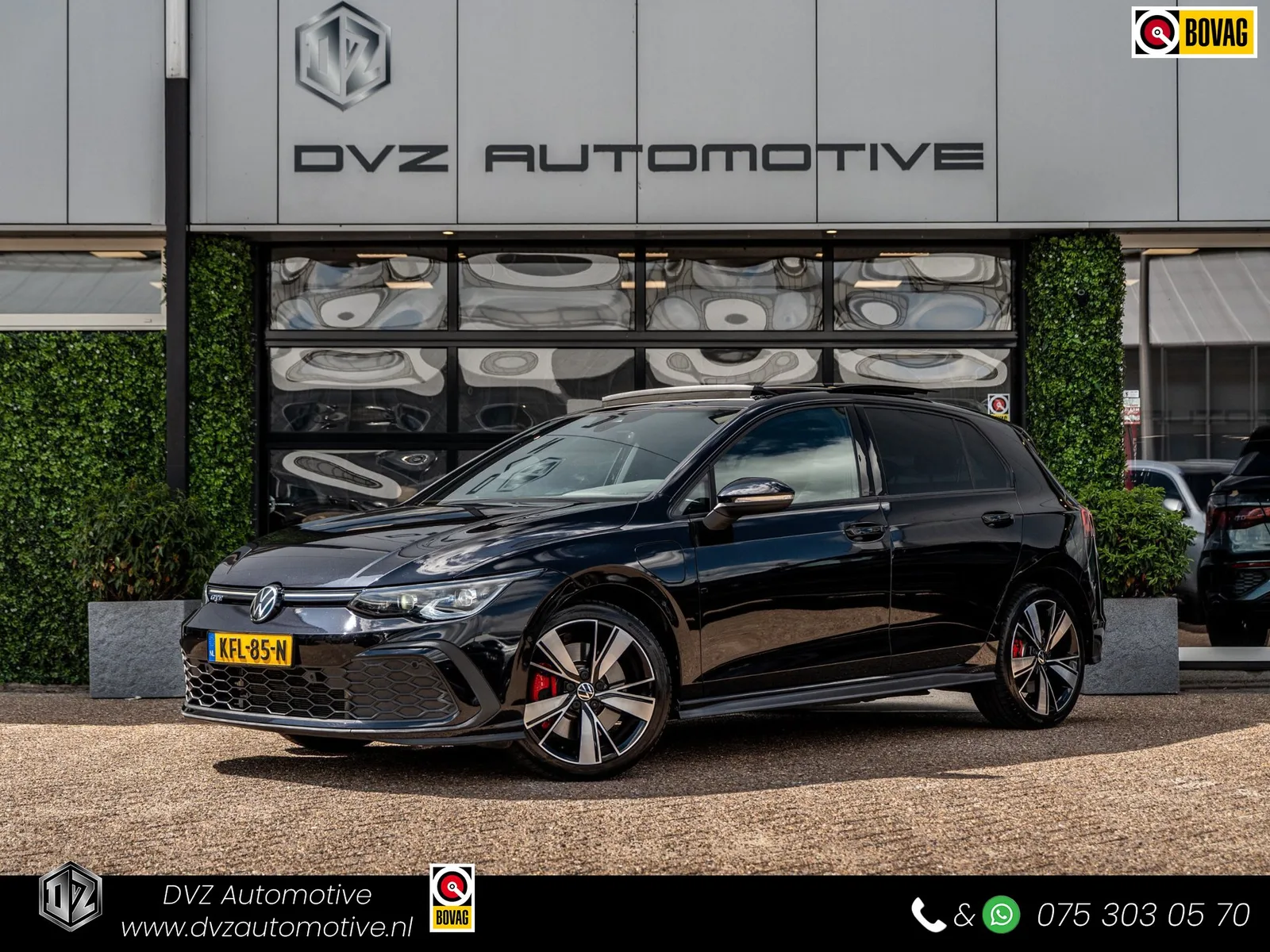 Volkswagen Golf (2022) — foto 1