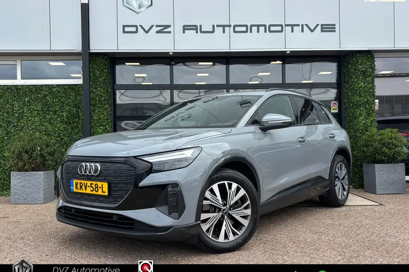 Audi Q4 e-tron (2022)