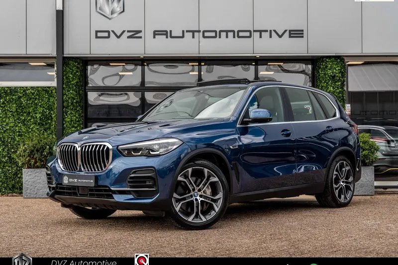 BMW X5 (2022)
