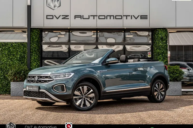 Volkswagen T-Roc (2023)
