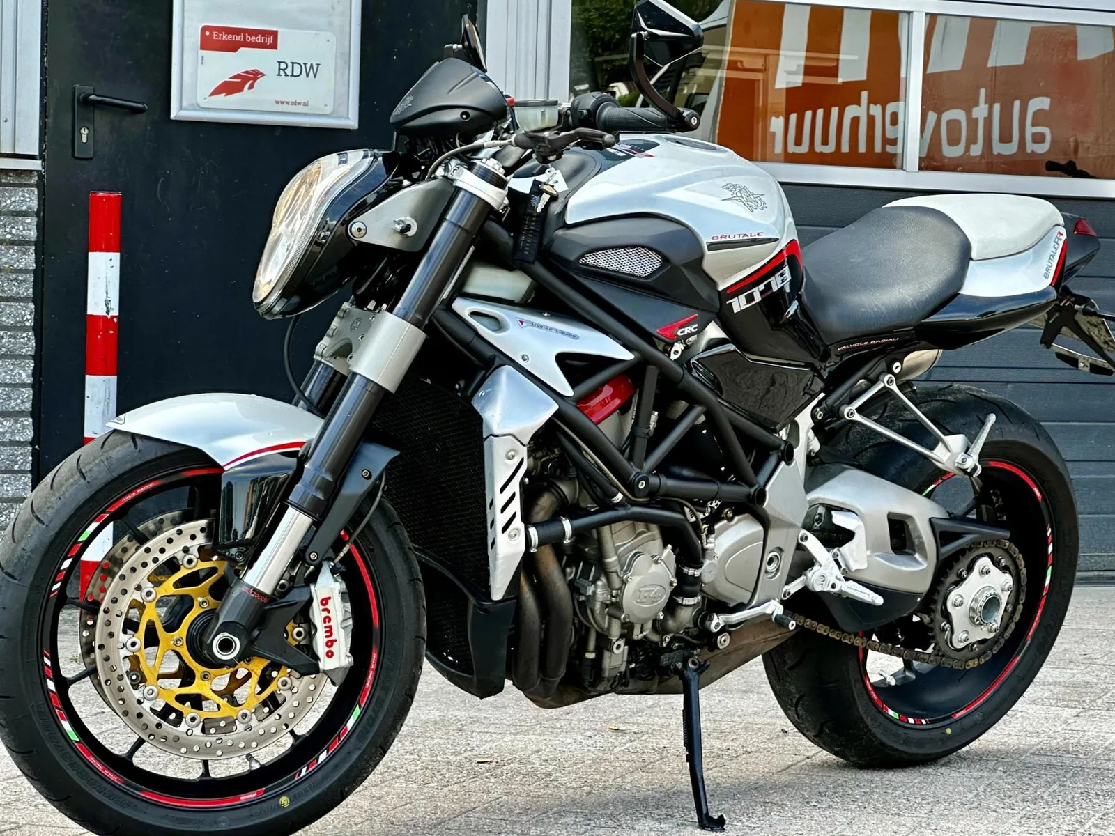 MV Agusta Brutale 1090 RR (2010) — foto 1