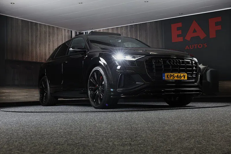 Audi Q8 (2021)