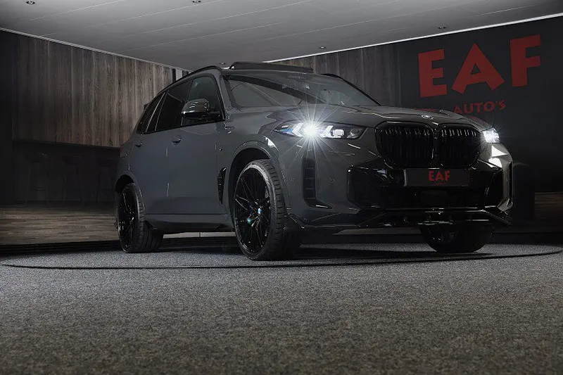 BMW X5 (2025)