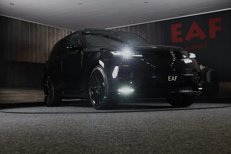 Land Rover Range Rover Sport (2025)