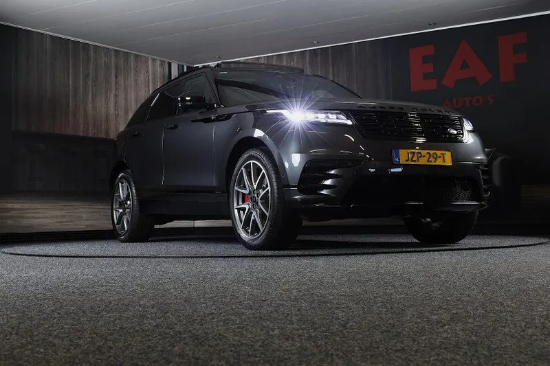 Land Rover Range Rover Velar (2025)