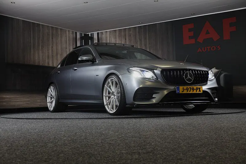 Mercedes-Benz E (2020)