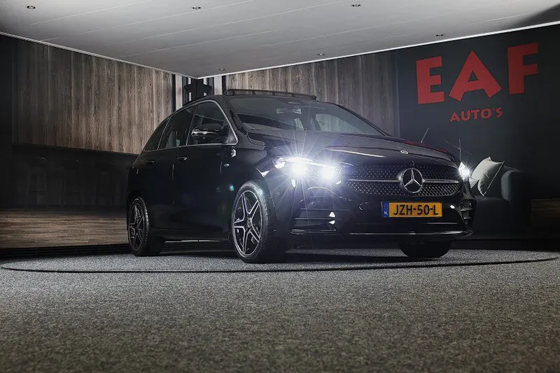 Mercedes-Benz B (2025)