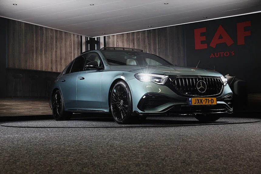 Mercedes-Benz E-Klasse (2023) — foto 1