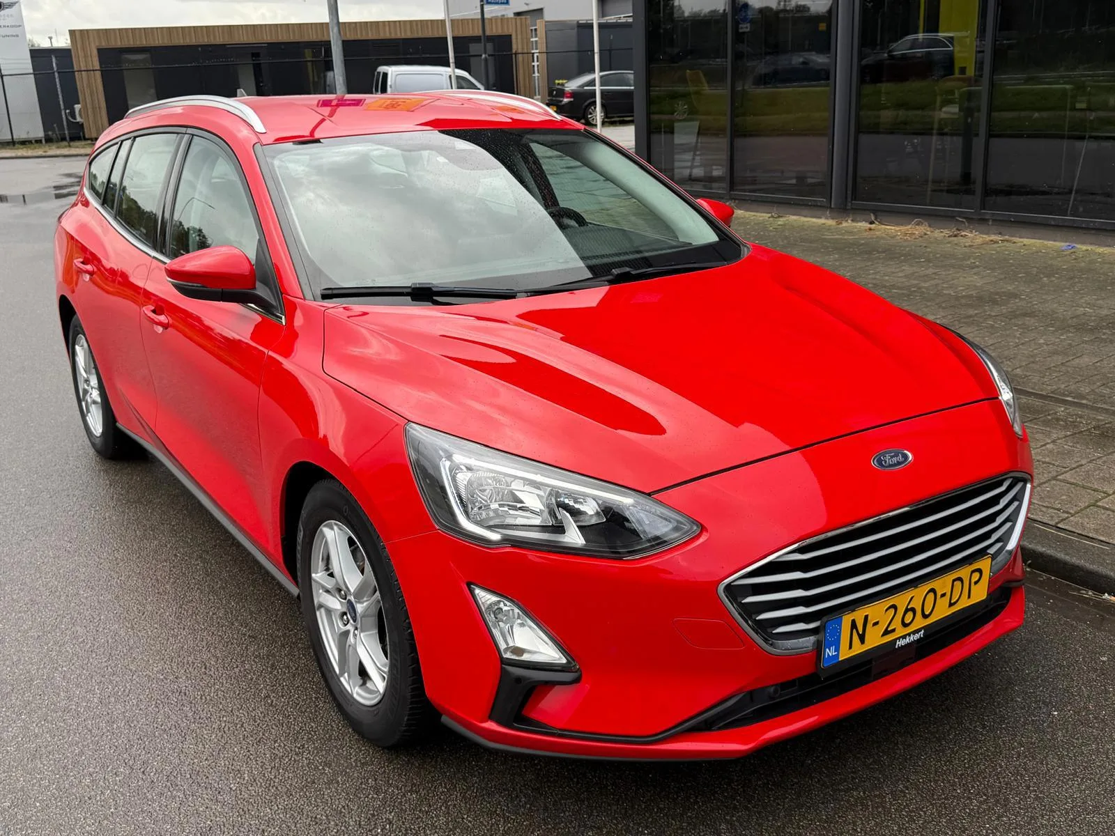 Ford Focus (2021) — foto 1