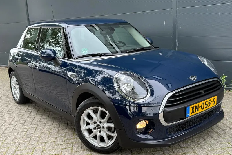 MINI One (2019)