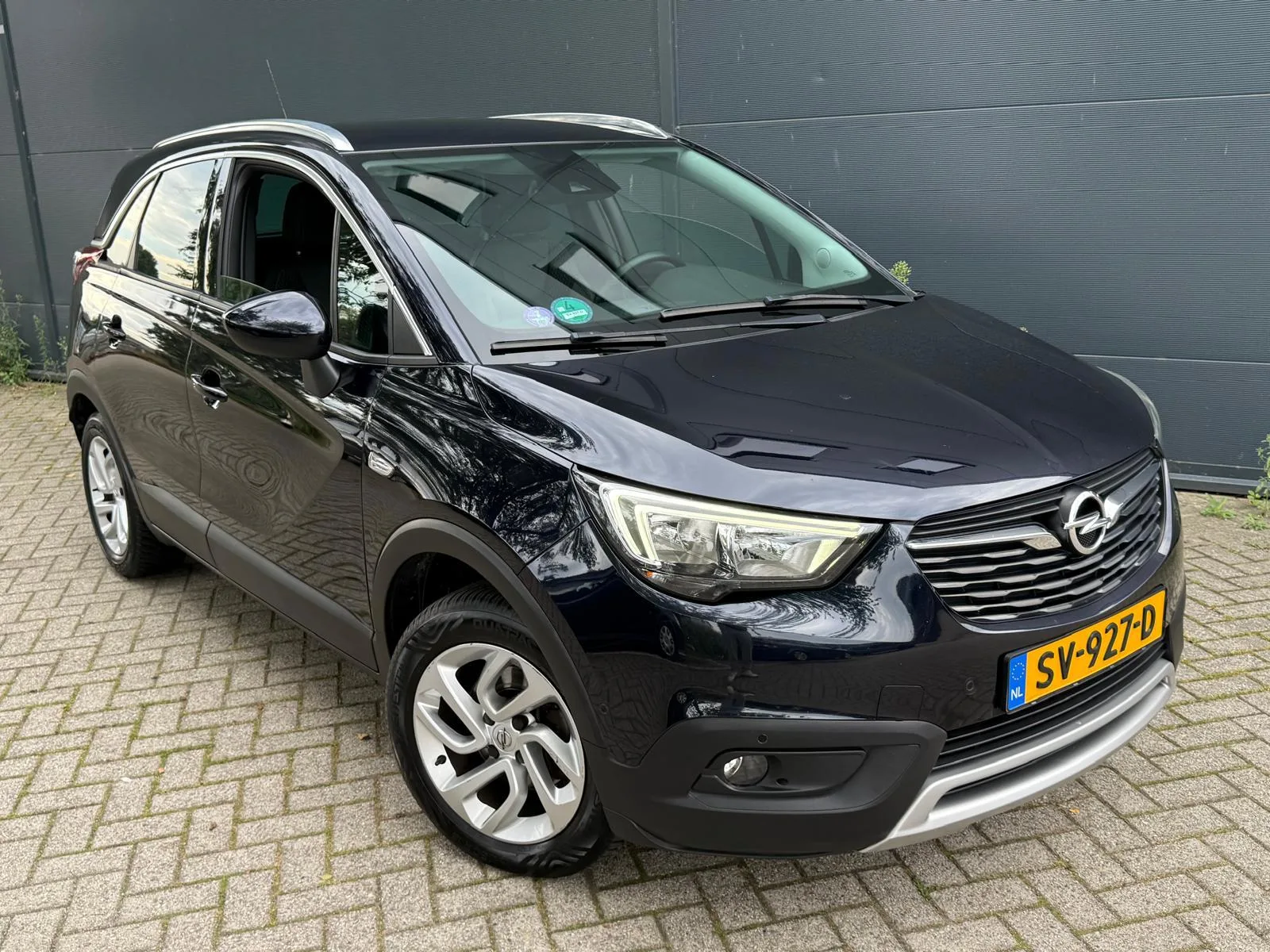 Opel Crossland X (2018) — foto 1