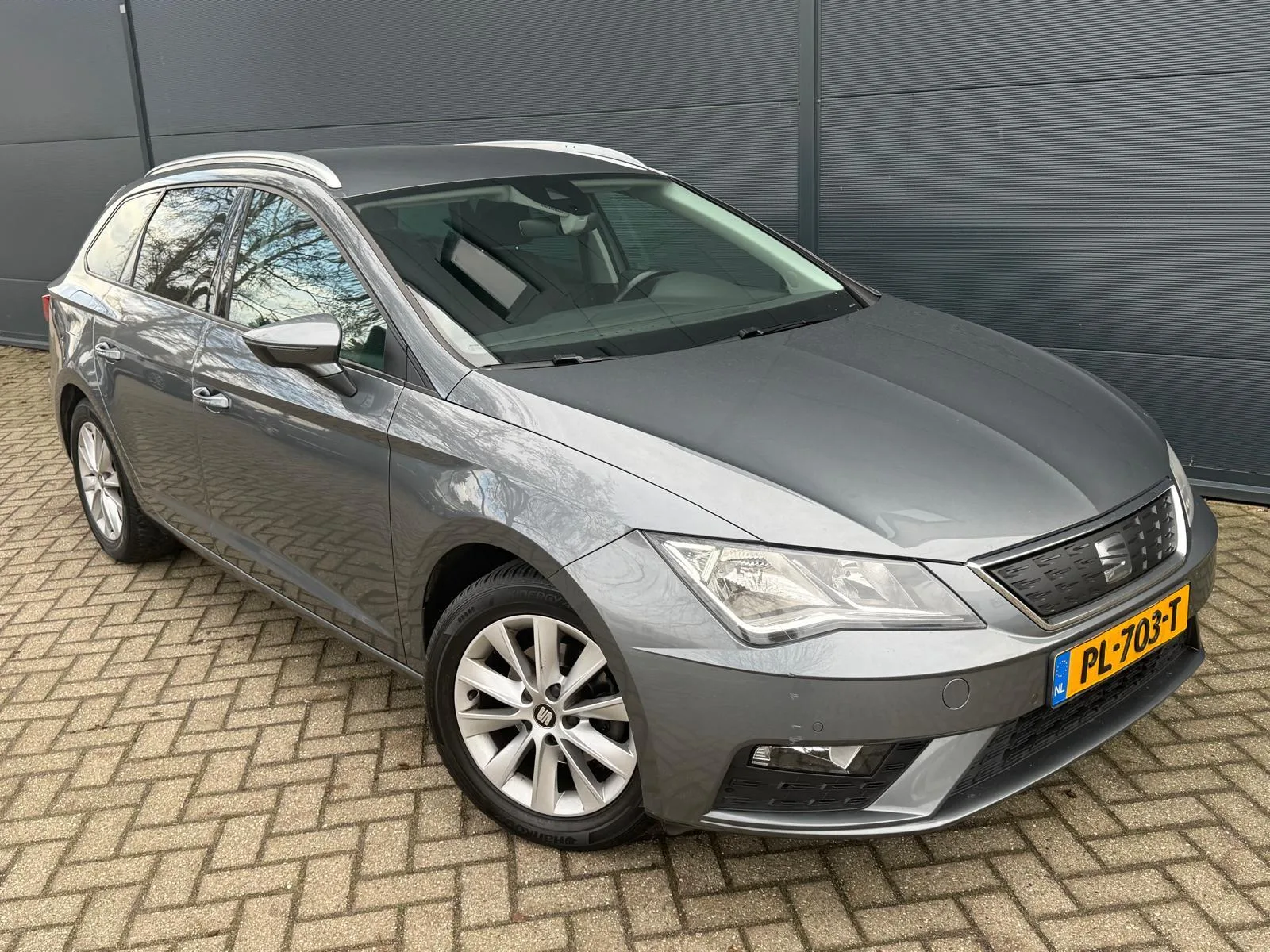 SEAT Leon (2017) — foto 1