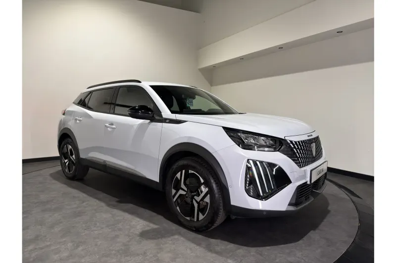 Peugeot e-2008 (2023)